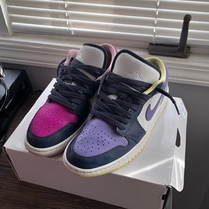 Nike Air Jordan 1 Retro Low SE “Mismatched” Sneakers